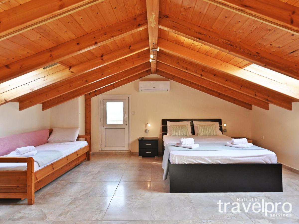 Villa Iris By Rentalspro Services - Agios Mamas Beach Exterior foto