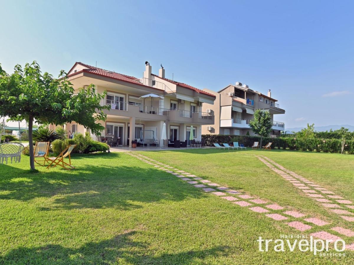 Villa Iris By Rentalspro Services - Agios Mamas Beach Exterior foto