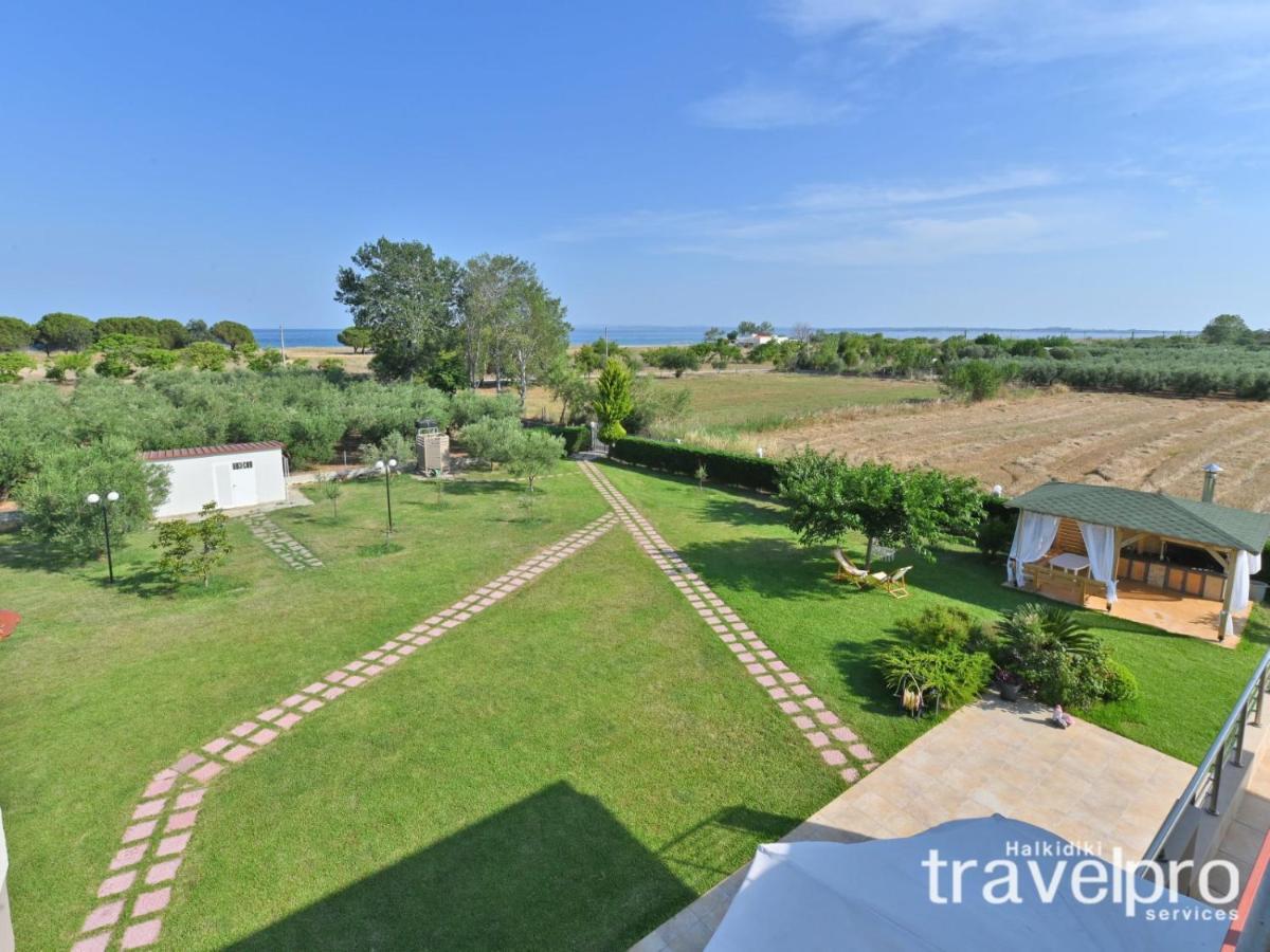 Villa Iris By Rentalspro Services - Agios Mamas Beach Exterior foto